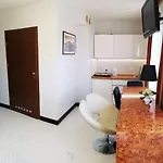 Apartment 317 W Royal Tuli Prywatny Przy Plazy Z Aneksem Kuchennym *