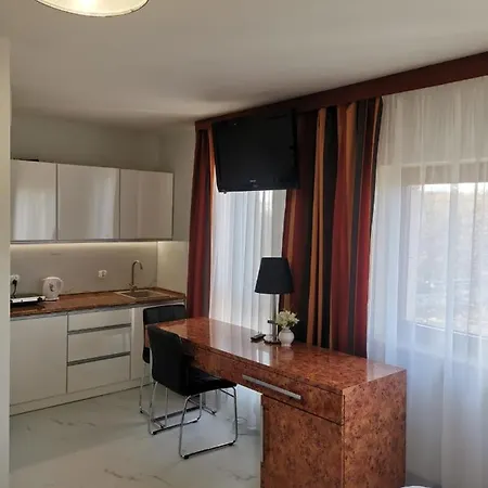 317 W Royal Tuli Prywatny Przy Plazy Z Aneksem Kuchennym * Колобжег