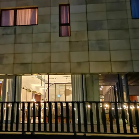 Апартаменты 317 W Royal Tuli Prywatny Przy Plazy Z Aneksem Kuchennym Колобжег